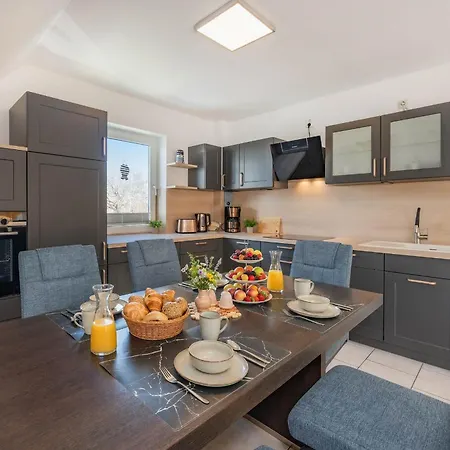 Apartment Sandra
